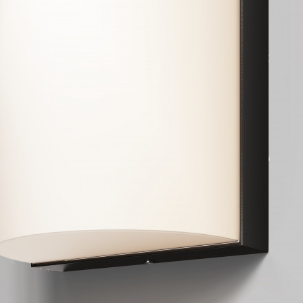 Уличный настенный светильник Maytoni Outdoor Badd O454WL-L10GF3K1