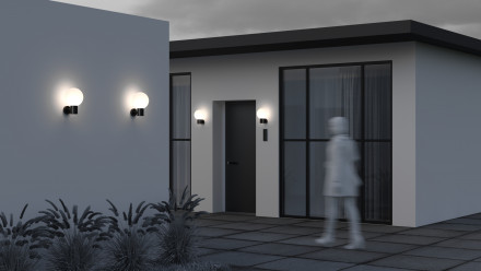 Уличный настенный светильник Maytoni Bold O598WL-01B