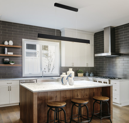 Подвесной светодиодный светильник Maytoni Step P010PL-L30W