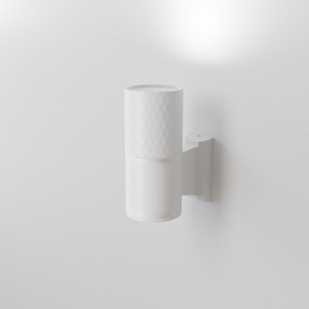 Уличный настенный светильник Maytoni Outdoor Bowery O583WL-01W