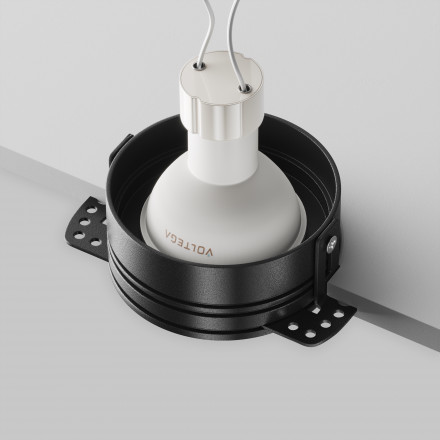 Встраиваемый светильник Maytoni Technical DL101-GU10-TRS-B